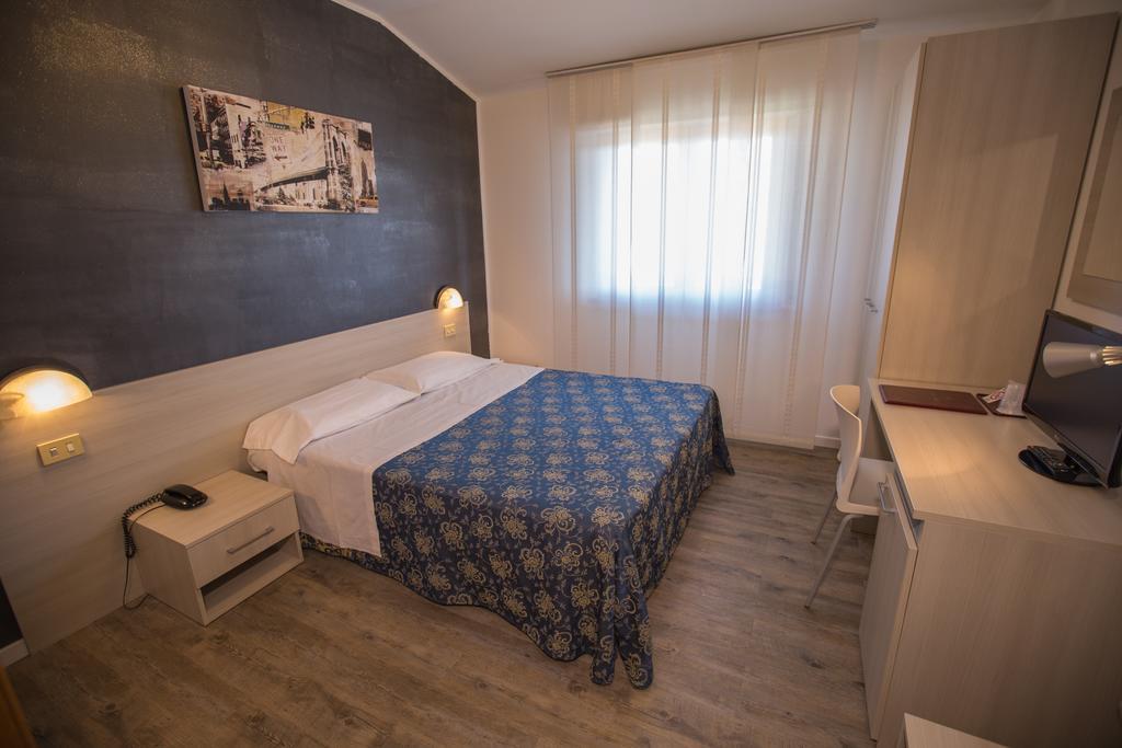 Hotel Rossi Domagnano Room photo